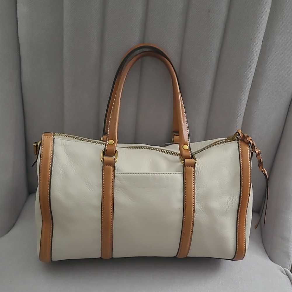 FOSSIL Stylish White and Brown Handbag.  Missing Belt
